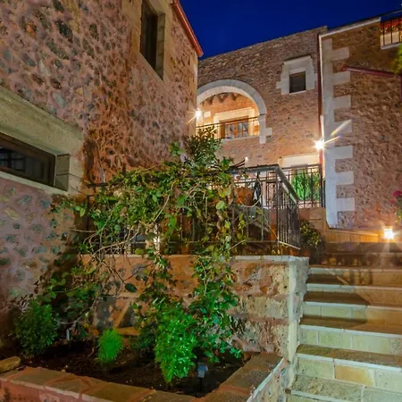 Aretaki Villa *